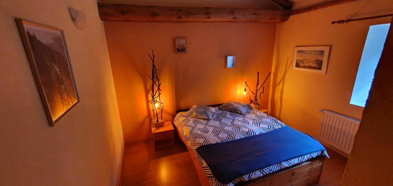 Aux Etoiles De Moranges Bed and Breakfast Saint-Germain-l'Herm Eksteriør billede